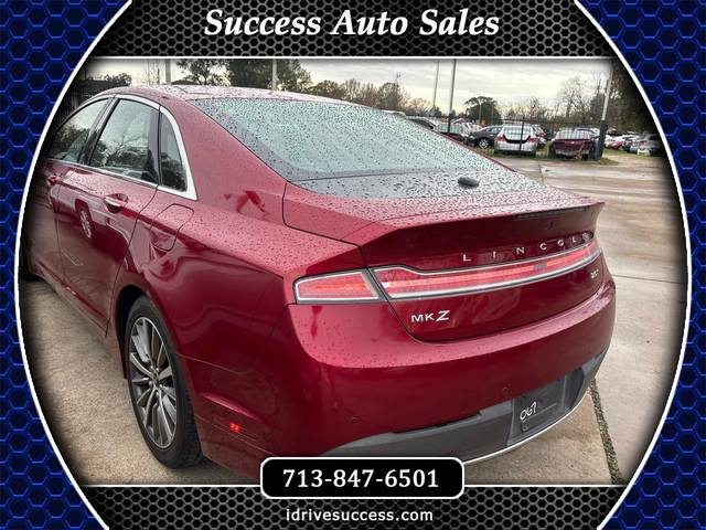 2017 Lincoln MKZ Premiere FWD photo