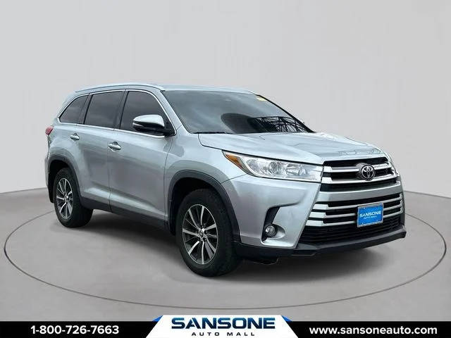 2019 Toyota Highlander XLE AWD photo