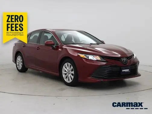2019 Toyota Camry LE FWD photo