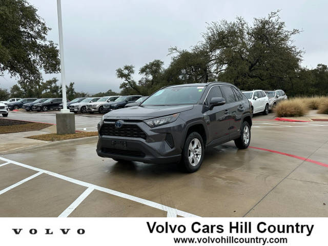 2019 Toyota RAV4 Hybrid LE AWD photo