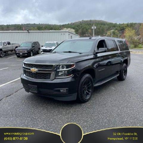 2019 Chevrolet Suburban LT 4WD photo
