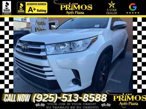 2019 Toyota Highlander LE FWD photo