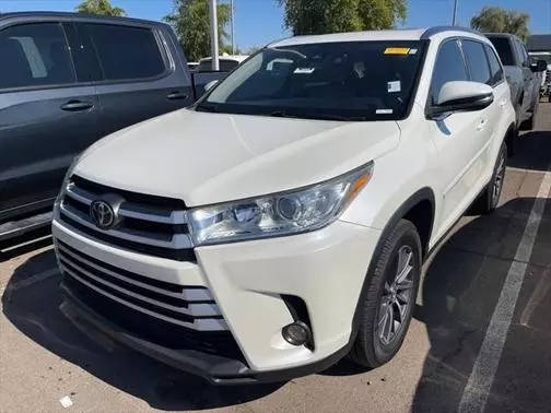 2019 Toyota Highlander XLE FWD photo