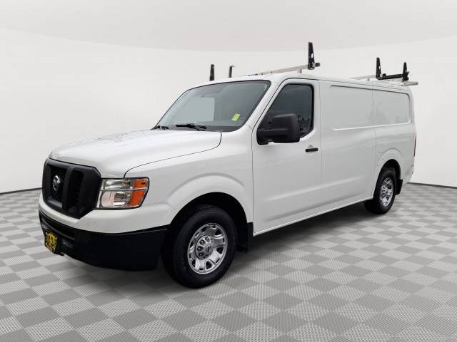 2019 Nissan NV Cargo SV RWD photo