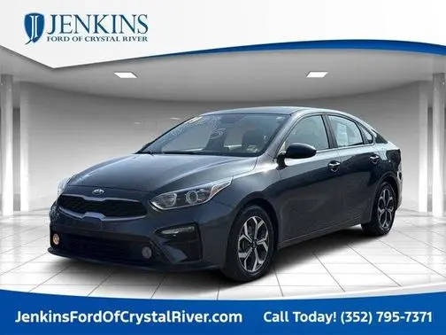 2019 Kia Forte LXS FWD photo