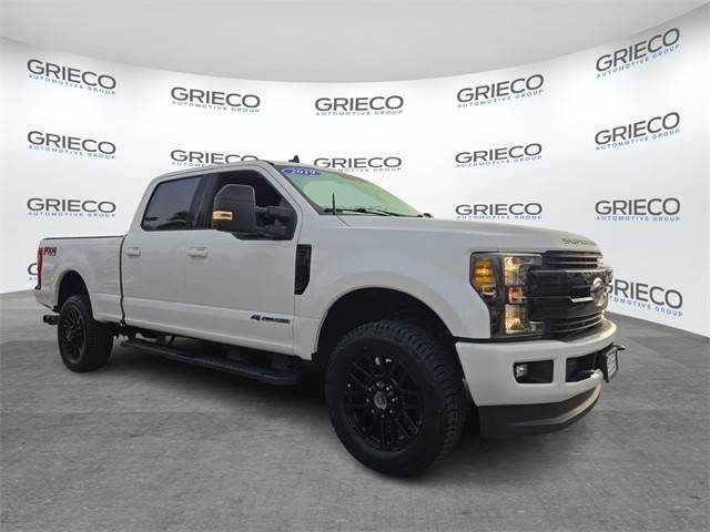 2019 Ford F-250 Super Duty LARIAT 4WD photo