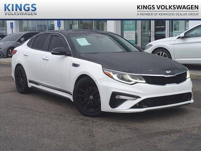 2019 Kia Optima S FWD photo