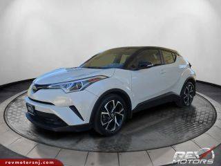 2019 Toyota C-HR XLE FWD photo