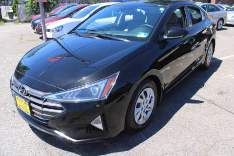 2020 Hyundai Elantra SE FWD photo