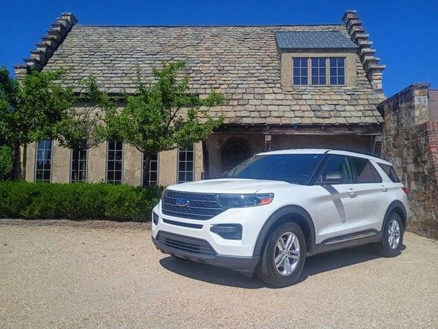 2020 Ford Explorer XLT RWD photo