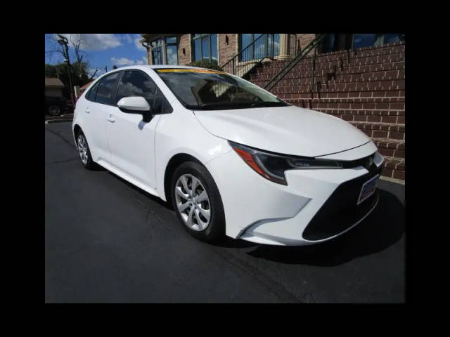 2020 Toyota Corolla LE FWD photo