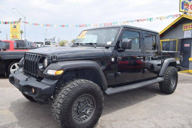 2020 Jeep Gladiator Sport S 4WD photo
