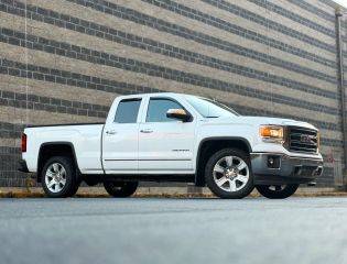 2015 GMC Sierra 1500 SLT 4WD photo