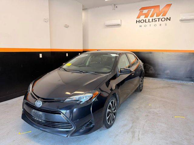 2018 Toyota Corolla LE FWD photo