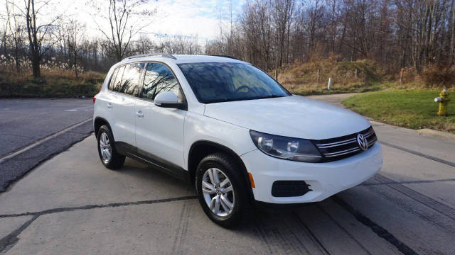 2016 Volkswagen Tiguan S FWD photo