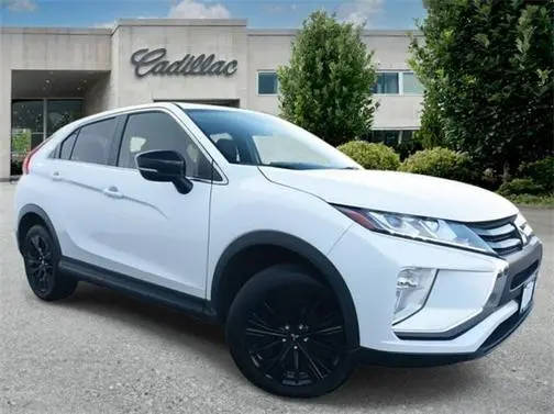 2020 Mitsubishi Eclipse Cross LE 4WD photo