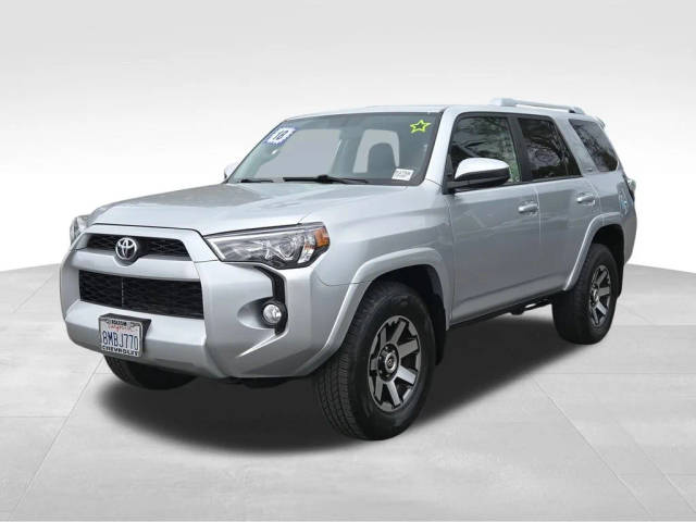 2018 Toyota 4Runner SR5 RWD photo