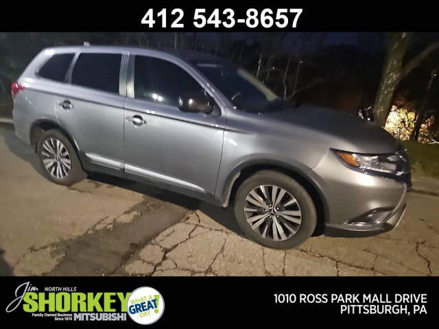 2019 Mitsubishi Outlander ES 4WD photo