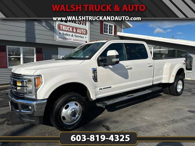 2019 Ford F-350 Super Duty LARIAT 4WD photo