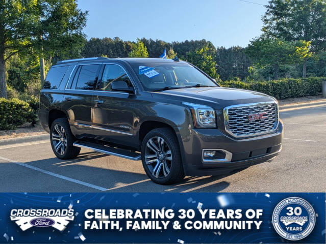 2020 GMC Yukon Denali 4WD photo