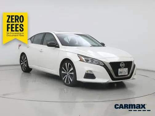 2020 Nissan Altima 2.0 SR FWD photo