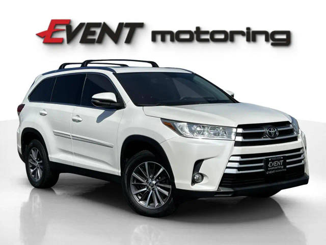 2019 Toyota Highlander XLE FWD photo