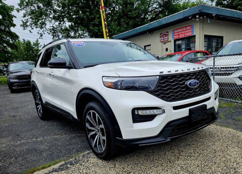 2020 Ford Explorer ST 4WD photo