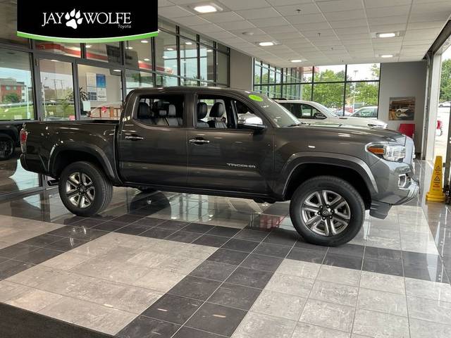2019 Toyota Tacoma Limited 4WD photo