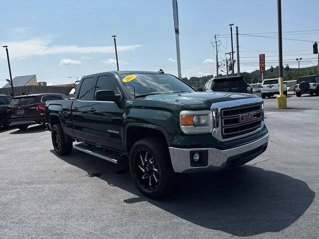 2015 GMC Sierra 1500 SLE 4WD photo