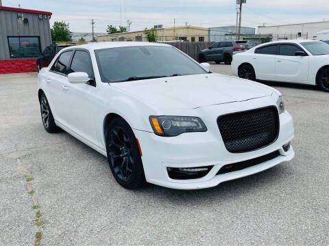 2019 Chrysler 300 300S RWD photo