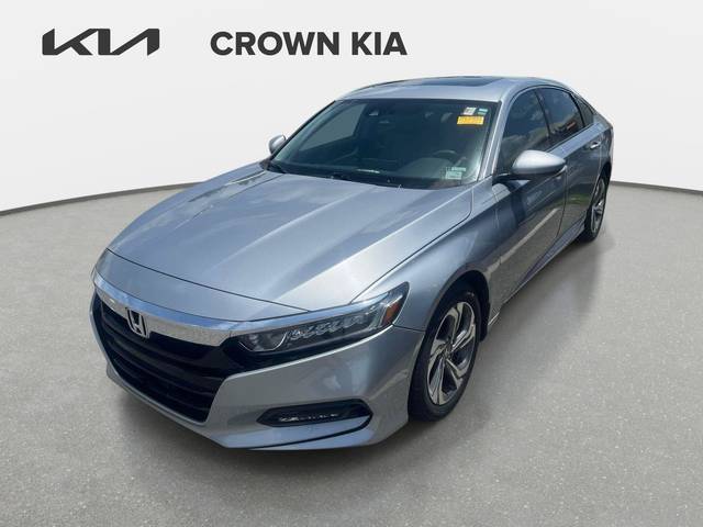 2019 Toyota Camry LE FWD photo