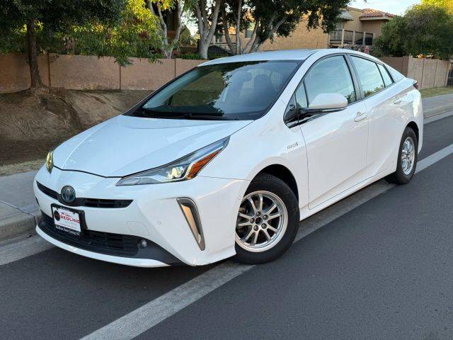 2019 Toyota Prius XLE AWD photo