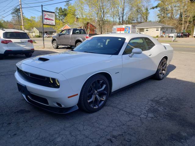 2019 Dodge Challenger R/T RWD photo