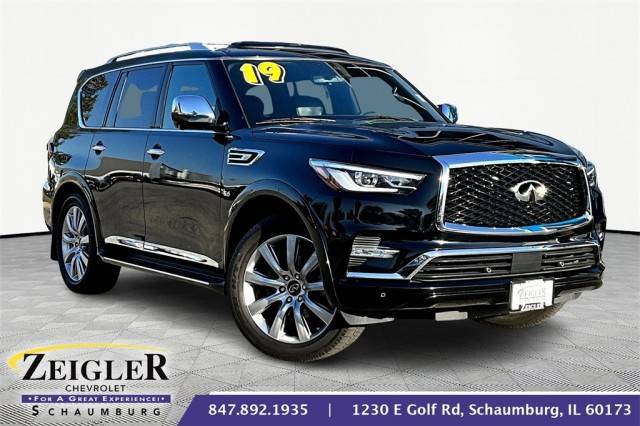 2019 Infiniti QX80 LUXE 4WD photo