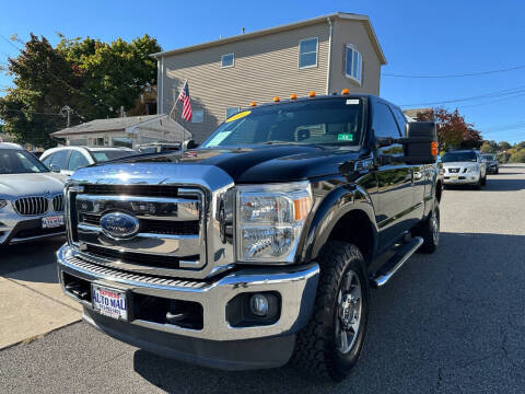 2015 Ford F-250 Super Duty Lariat 4WD photo