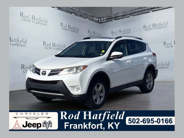 2015 Toyota RAV4 XLE FWD photo