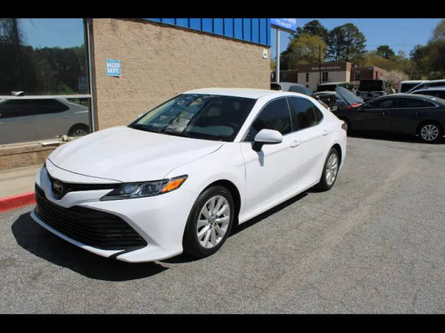 2019 Toyota Camry LE FWD photo