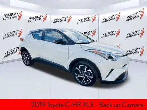 2019 Toyota C-HR XLE FWD photo
