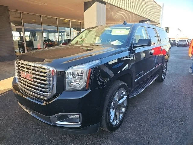 2020 GMC Yukon XL SLT 4WD photo