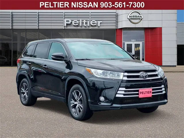 2019 Toyota Highlander LE Plus AWD photo