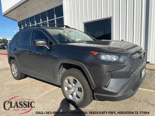 2019 Toyota RAV4 LE FWD photo