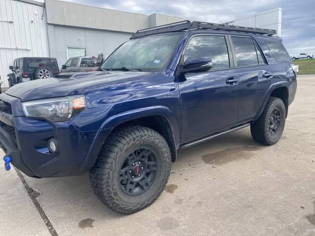 2019 Toyota 4Runner TRD Off Road Premium 4WD photo