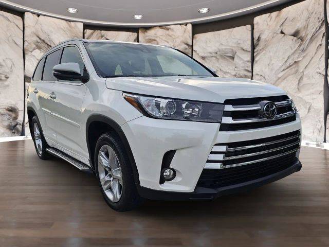 2019 Toyota Highlander Limited AWD photo
