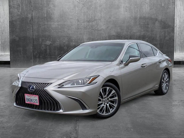 2019 Lexus ES ES 300h FWD photo