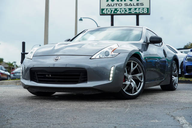 2016 Nissan 370Z Sport Tech RWD photo