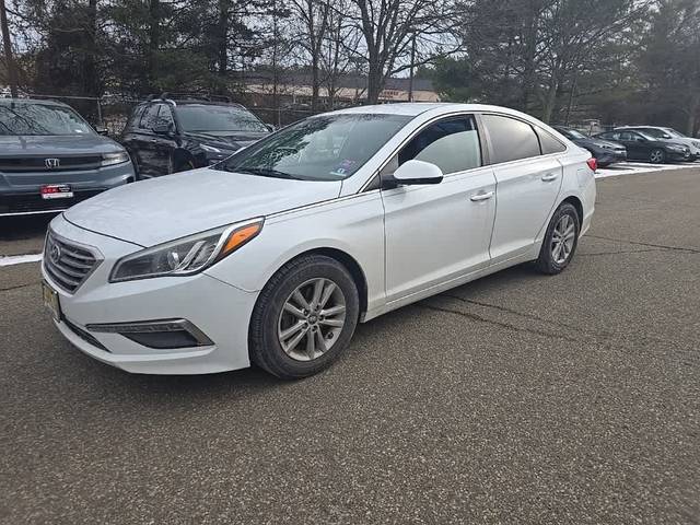 2015 Hyundai Sonata 2.4L SE FWD photo