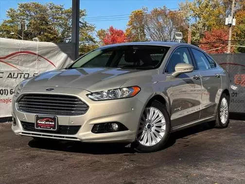 2015 Ford Fusion SE Hybrid FWD photo