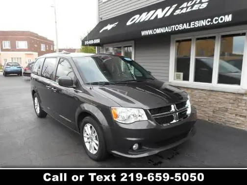2018 Dodge Grand Caravan SXT FWD photo