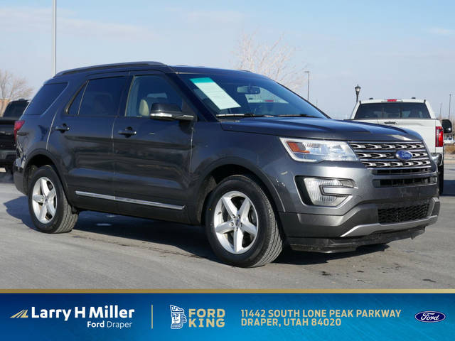 2016 Ford Explorer XLT 4WD photo