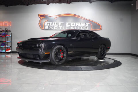 2015 Dodge Challenger SRT Hellcat RWD photo